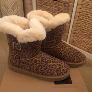 Women Style & Co leopard print boots